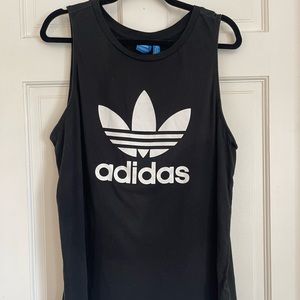 Adidas Women’s workout tank XL